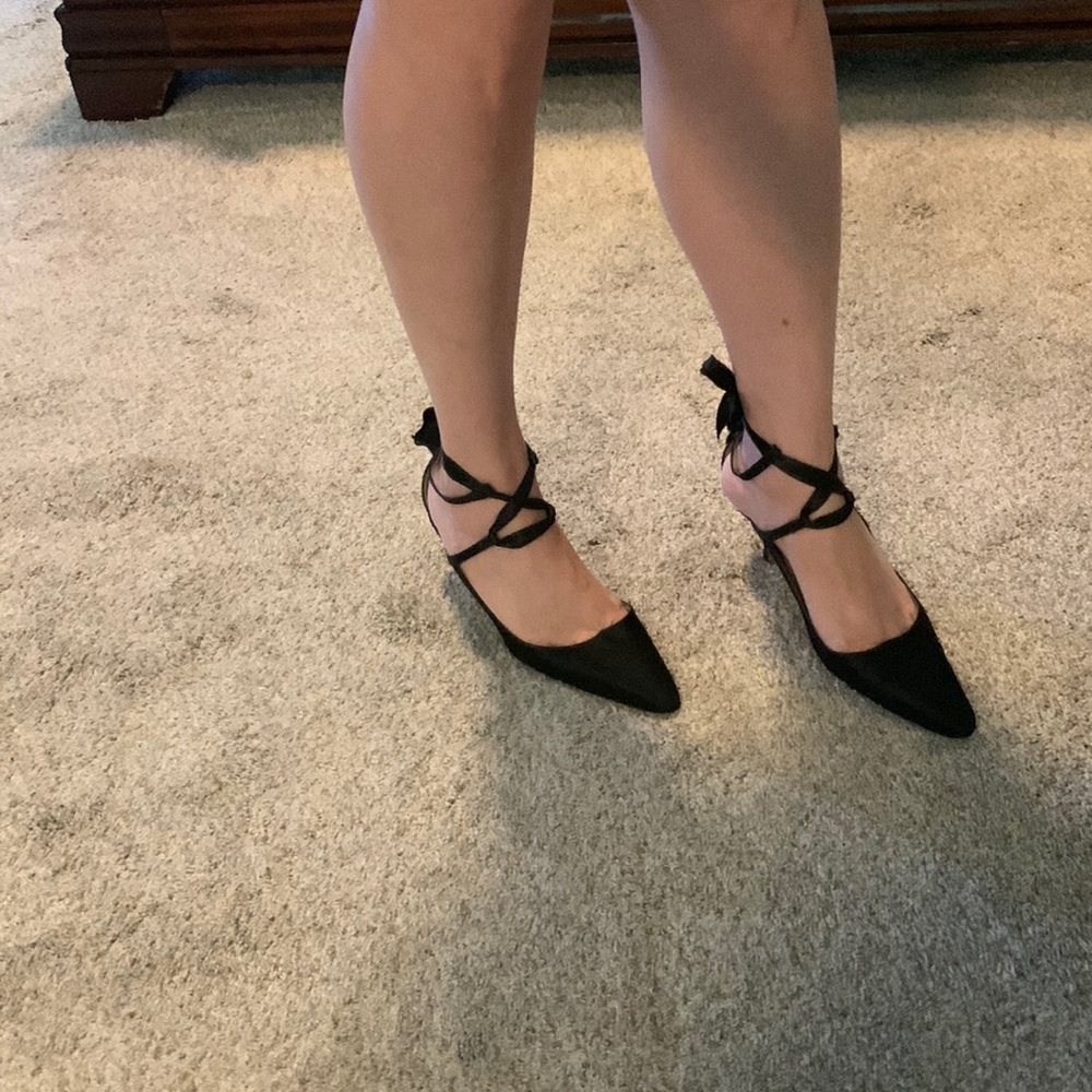 Manolo Blahnik black satin lace up pumps 37